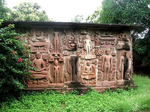 Jain iconography at Deogarh